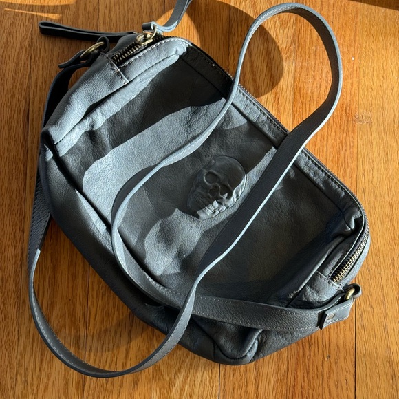 Made in Italy Genuine Leather gray crossbody bag with skull - Picture 15 of 15
